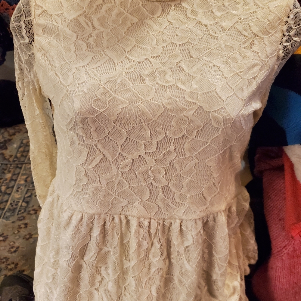 Super cute! Girl's size 10-12